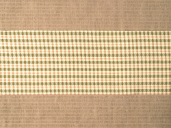 ミャンマー民族布祭礼用ロンジー 格子縞に絣文様（金） 名古屋帯の前の柄