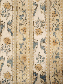 和更紗（江戸末～明治初） 縞花唐草文 名古屋帯の生地の拡大